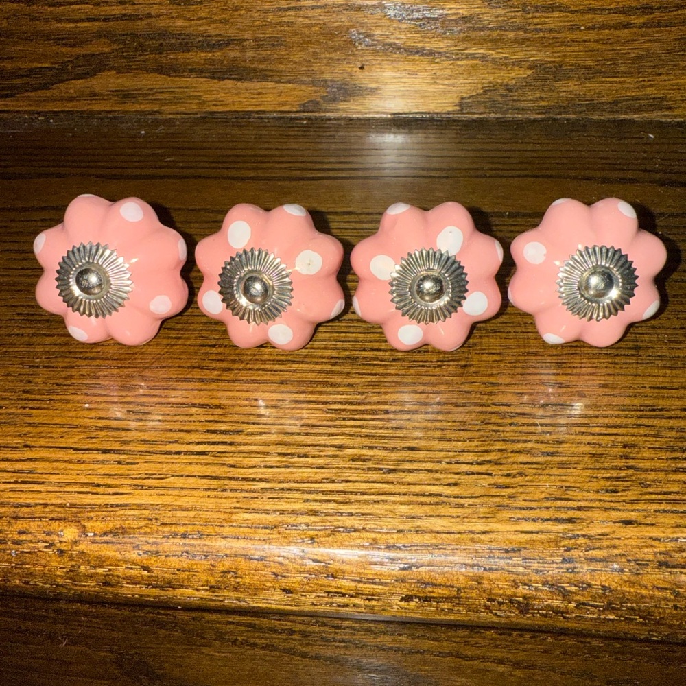 New Pier 1 Pink with white polka dots with Silver knobs. Set of 4